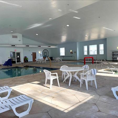 Cobblestone Suites - Ripon Extérieur photo