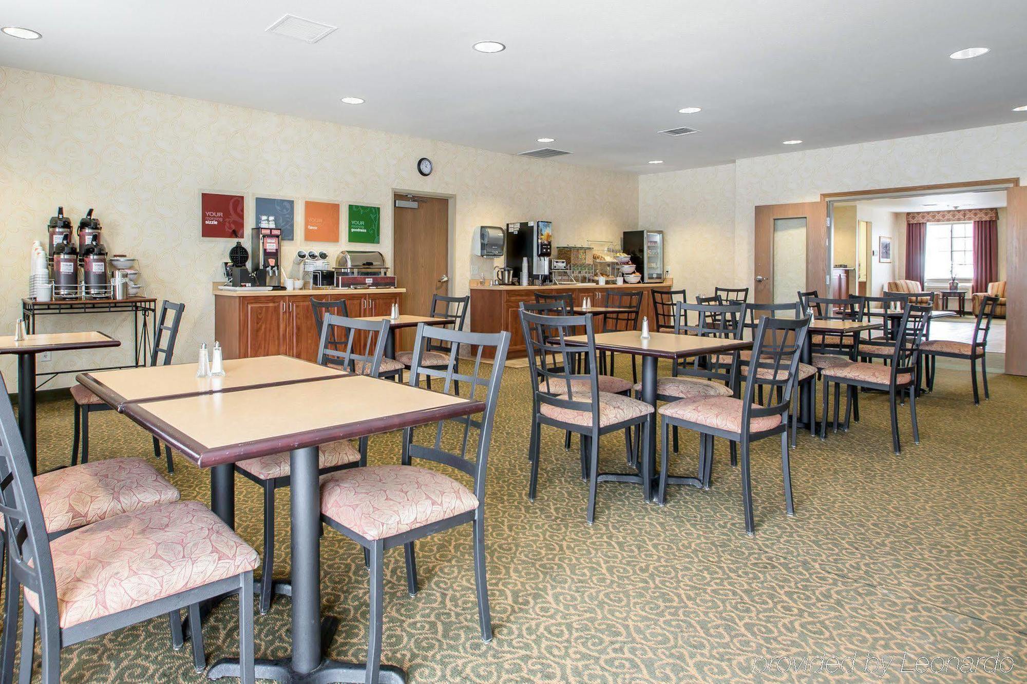 Cobblestone Suites - Ripon Extérieur photo