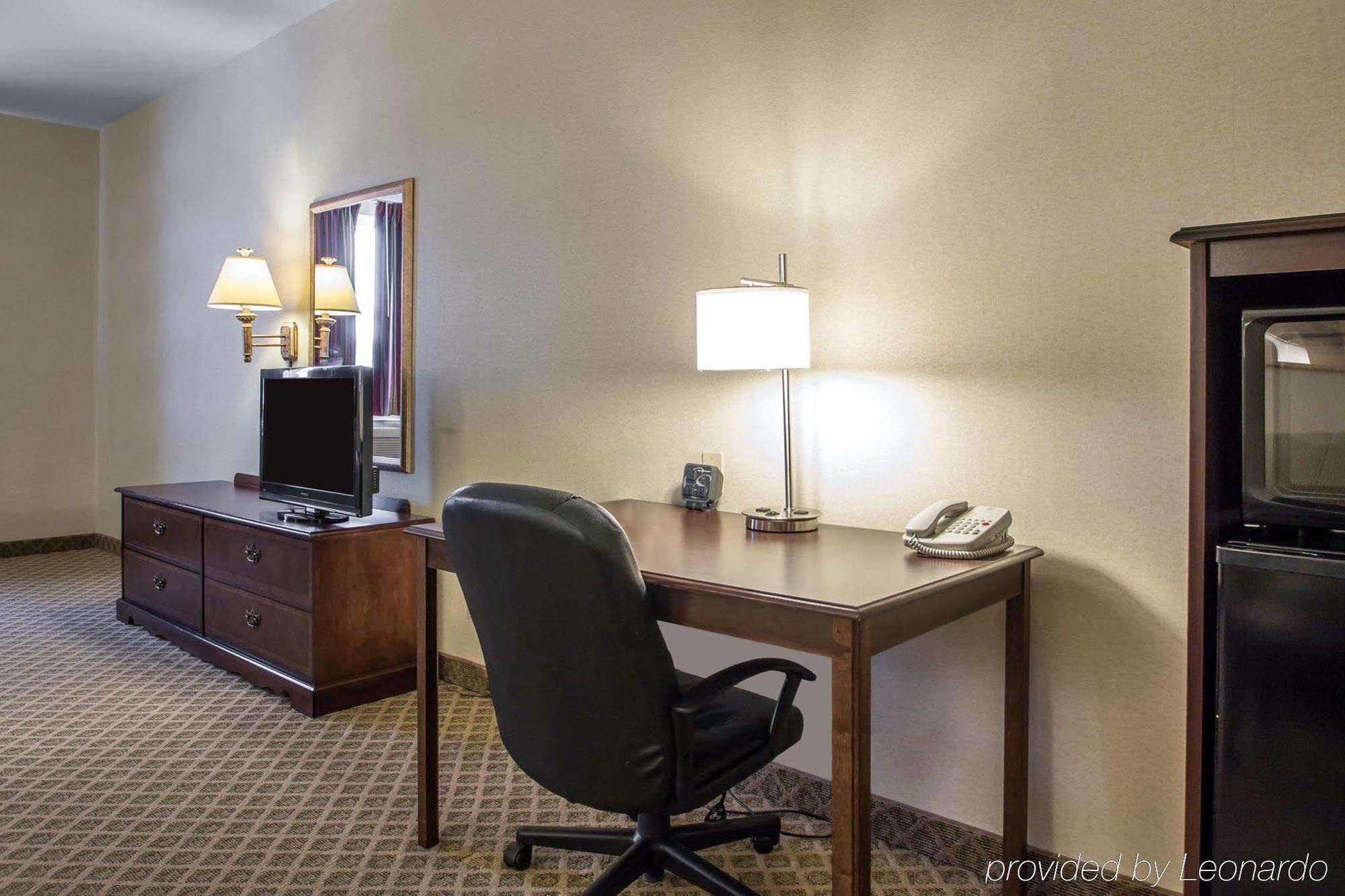 Cobblestone Suites - Ripon Extérieur photo