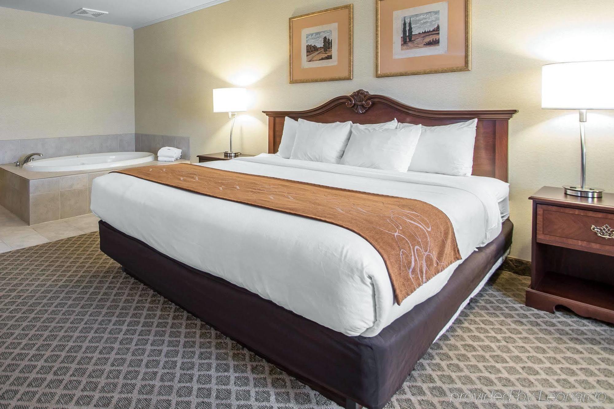 Cobblestone Suites - Ripon Extérieur photo