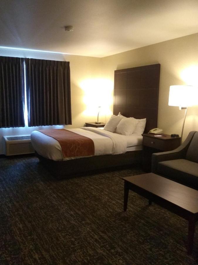Cobblestone Suites - Ripon Extérieur photo