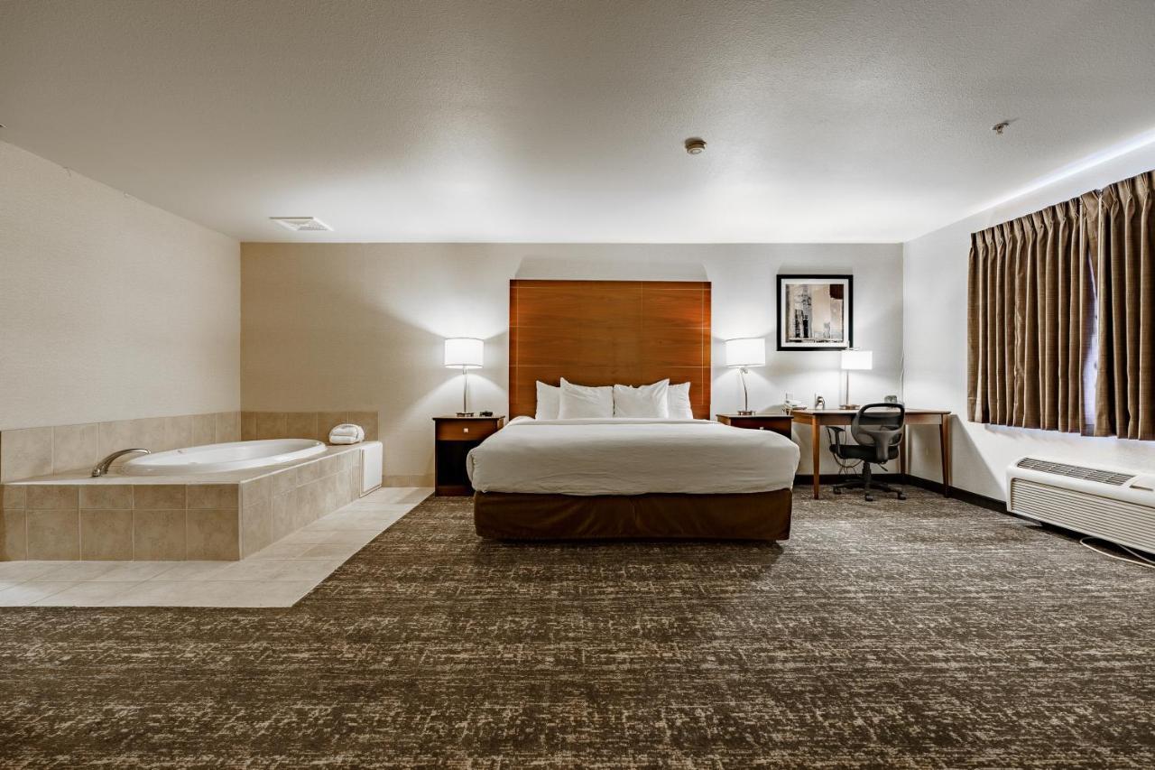 Cobblestone Suites - Ripon Extérieur photo