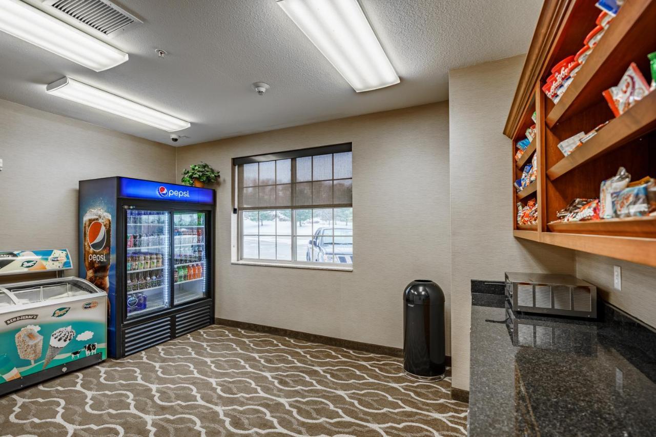 Cobblestone Suites - Ripon Extérieur photo