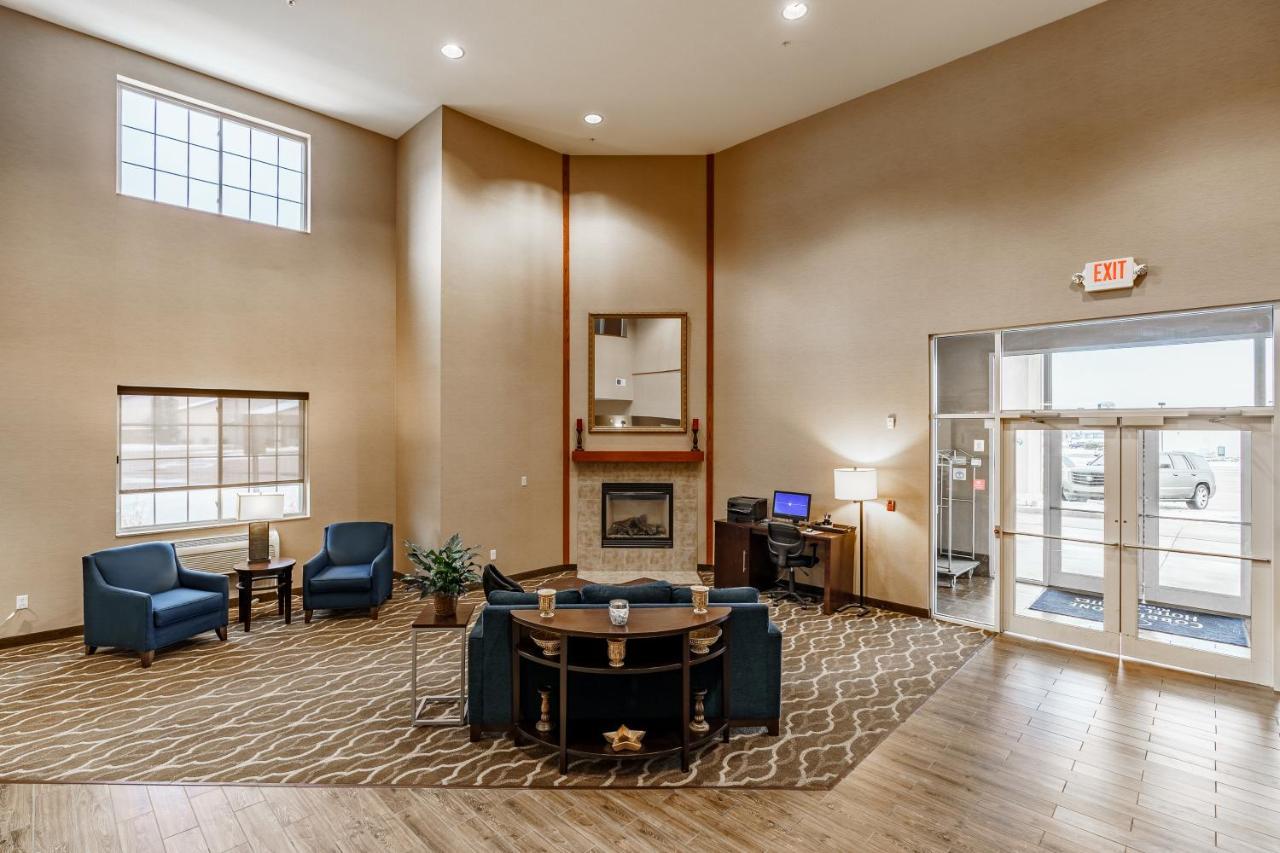 Cobblestone Suites - Ripon Extérieur photo